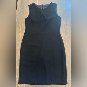 NWOT LAURA SCOTT BLACK PROFESSIONAL DRESS - Size 8 SKU:425